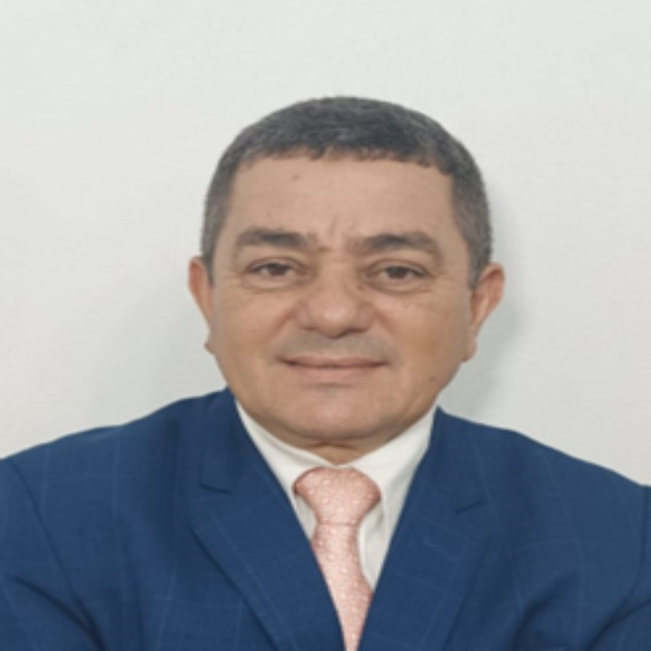 Dr. Elias Selaibe