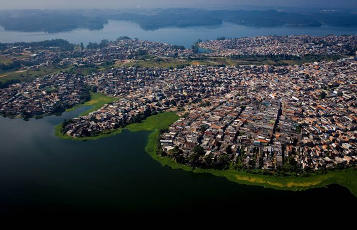 INVASÕES AVANÇAM SOBRE ÁREAS DE PRESERVAÇÃO DA GUARAPIRANGA